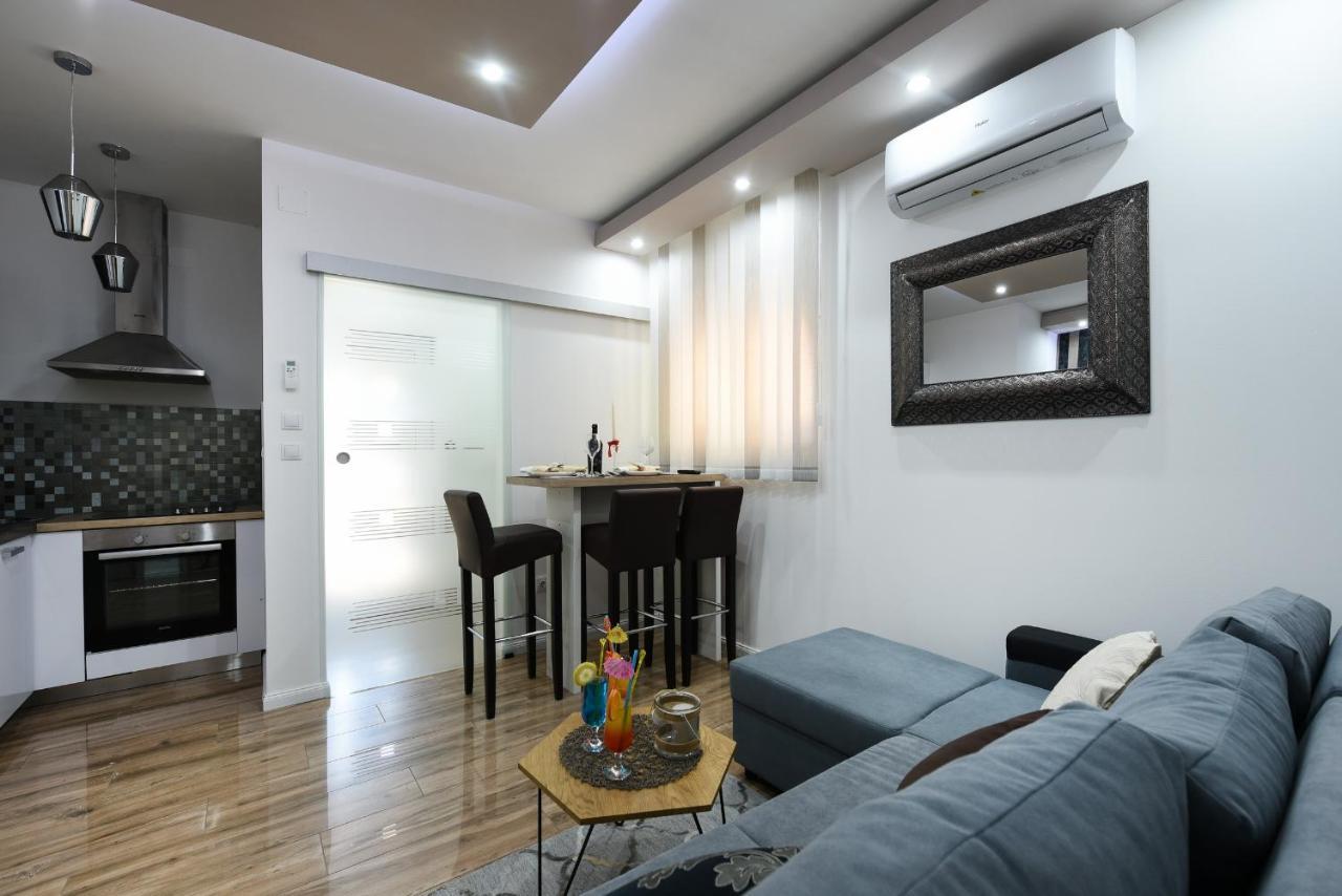 Shine Apartment 扎达尔 外观 照片