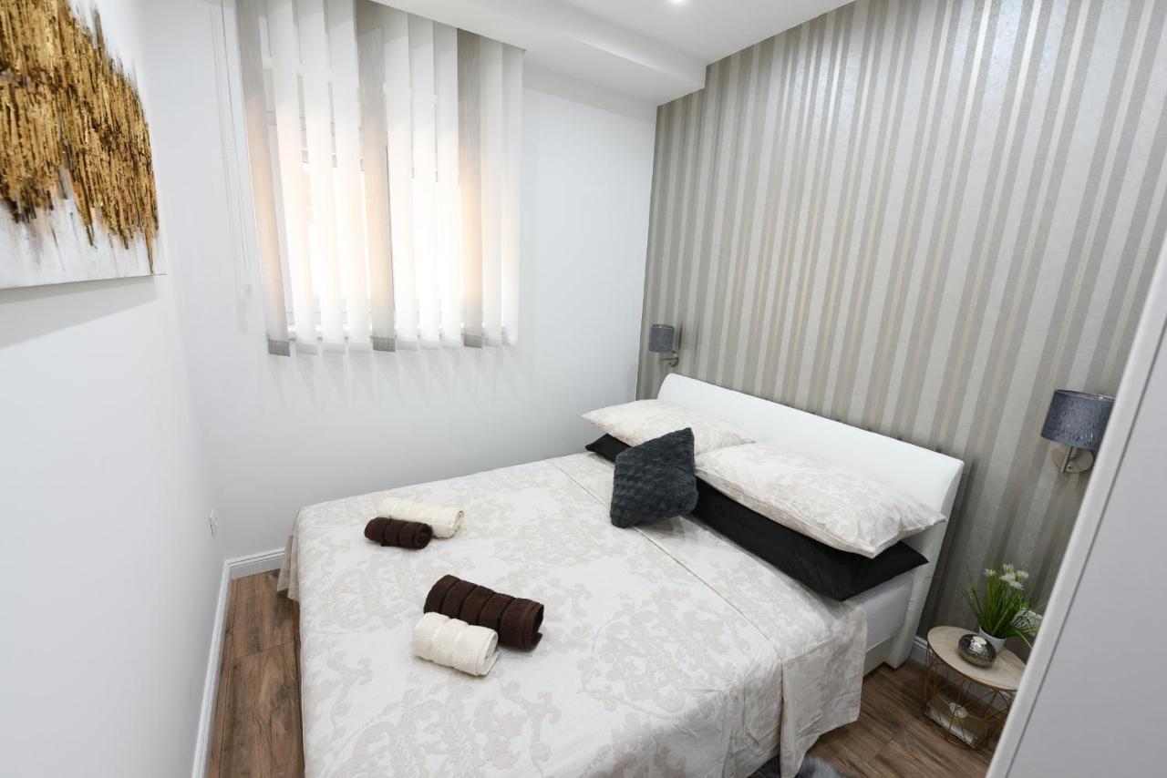 Shine Apartment 扎达尔 外观 照片